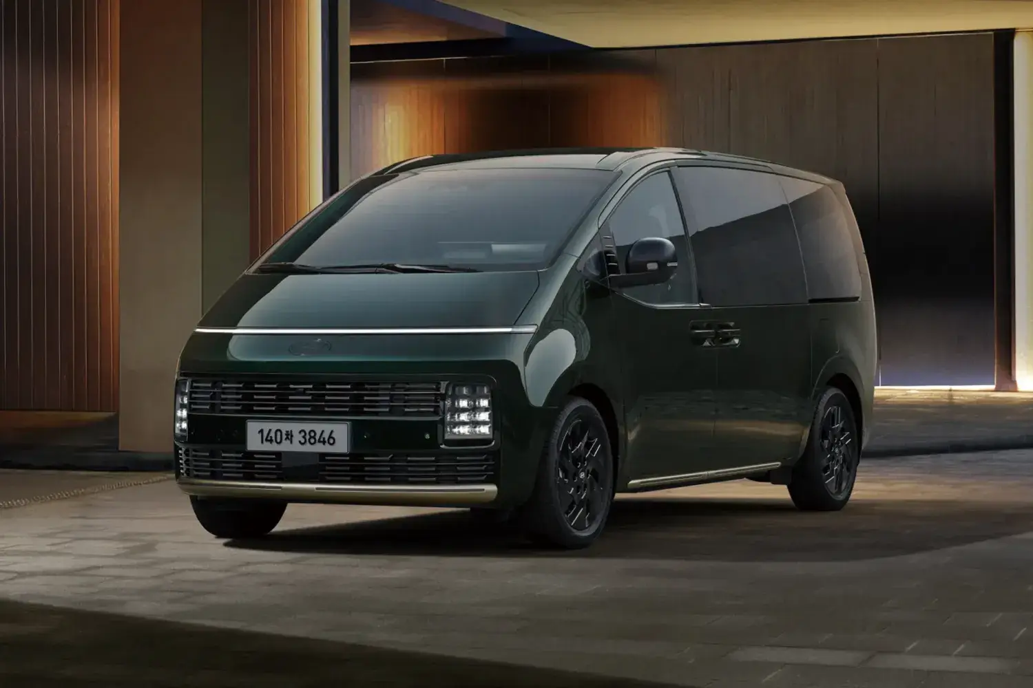 2026 Hyundai Staria Limousine Hybrid / 2026 현대 스타리아 리무진 하이브리드