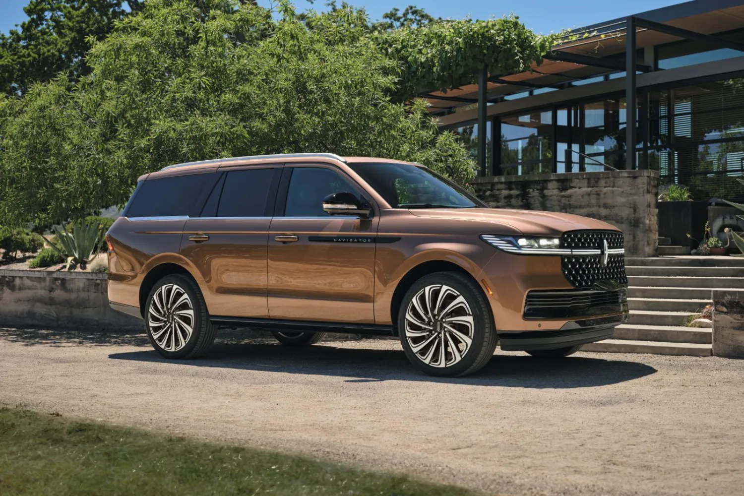 5세대로 진화한 링컨의 플래그십 풀사이즈 SUV … 올-뉴 링컨 네비게이터 국내 발매